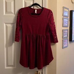 Like New, Burgundy, honeyme, Babydoll Top with Lace Sleeves - Size Medium